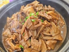-李东农庄(中南百草园地标店)