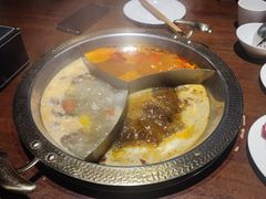 -巴邑火锅·夜宵(港隆广场店)