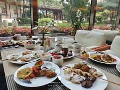 -亮马河饭店翠雅咖啡厅