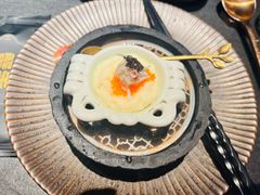 -蟹犇前•帝王蟹雪蟹(陆家嘴店)