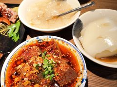-肖四女乐山跷脚牛肉(世博源店)