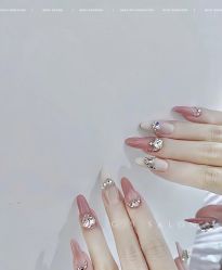 -斯馨·健康美甲美睫