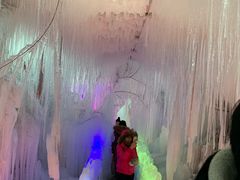 -大平台龙居瀑布旅游区