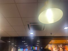 -麦当劳(伟城广场店)
