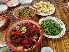 -冶建镜子·老南昌大排档·江西虾王(总店)