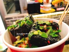 臭豆腐-黑色经典·长沙臭豆腐(粤华路店)
