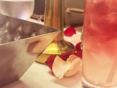 -龙虾酒吧扒房(宁波香格里拉店)