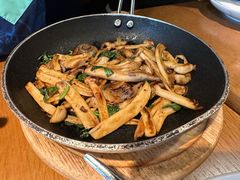 -庆春朴门(前滩太古里店)