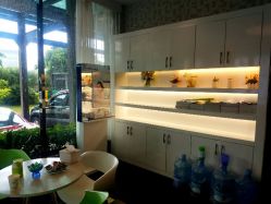 -比华利美容医院