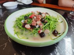 -九妹农家大铁锅东北菜(江湾店)