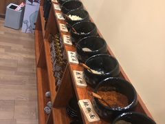 -独食火锅·半米屋台(直营总店)
