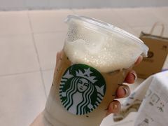 大溪地绵云冷萃-星巴克臻选(深圳龙华红山天虹店)