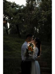 -MECCI婚礼摄影跟拍(红东方广场店)