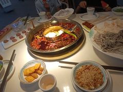-二荆条·城市森林火锅旗舰店