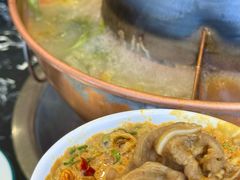 -楼外楼大刀肉传统火锅居(繁荣路店)