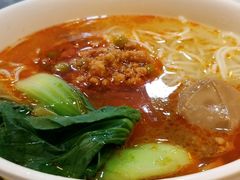 -东方既白(虹桥机场店)
