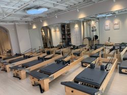 -YesYoga瑜伽普拉提塑形体雕馆