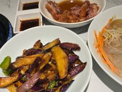 -关东小磨东北菜(漕河泾印象城店)