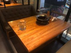 卡座-黑牛の店·和牛烧肉(大悦城店)