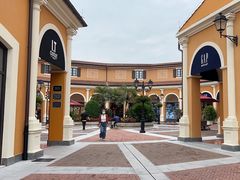 -佛罗伦萨小镇广佛名品奥特莱斯(疏港路店)