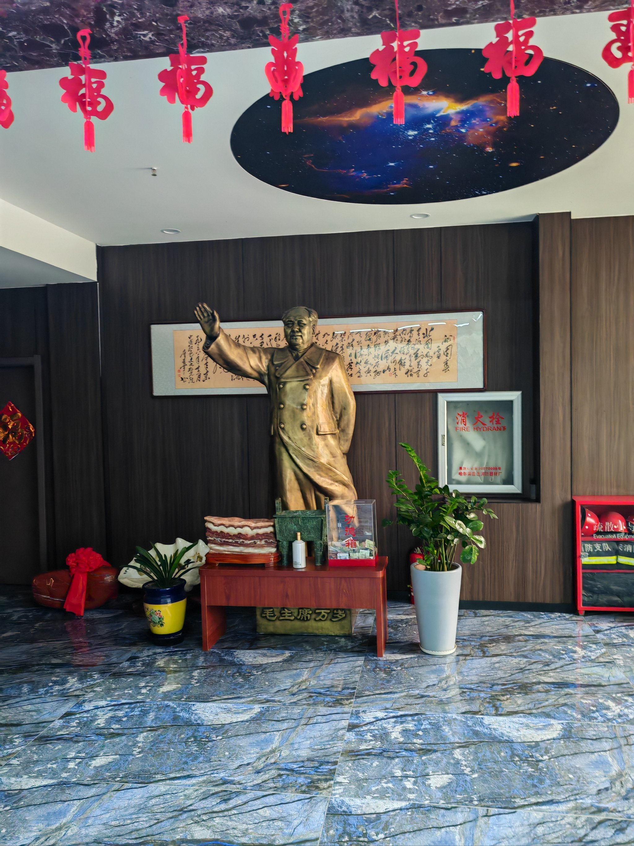 整洁走廊心情好