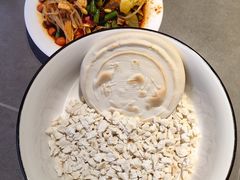 -陈熹公民族美食文化餐厅(中华广场店)