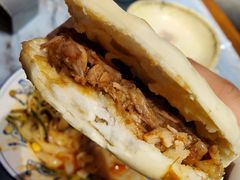 肉夹馍-贺秦生陕面王(富力城店)