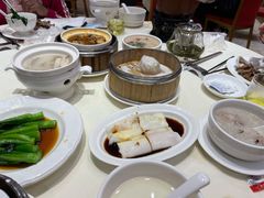 -凤凰楼酒家·粤宴点心(华强北店)