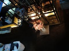-穹六人间 people 6(岳阳路店)