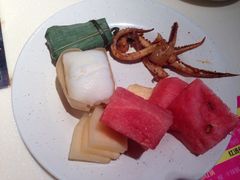 -怡人怡口牛排海鲜自助(飞龙大厦店)