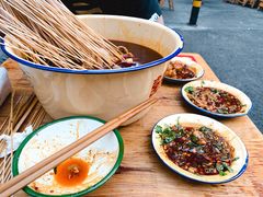 -拈签一笑黄牛肉辣卤串串