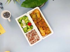 -汗水空间私教健身连锁(SM广场店)