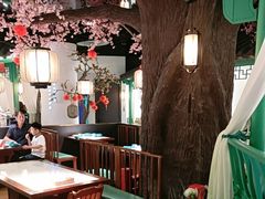 -荷塘秋月·本帮江浙菜(国权路店)