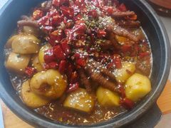 -有红鸡毛店·川菜(建设路店)