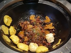 -高家小院铁锅炖大鹅(哈西高铁站店)