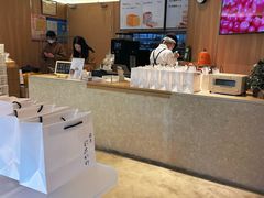 -银座仁志川·生吐司专门店(香港广场店)