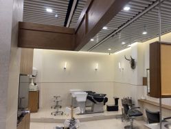 -MARTIN'S BARBER SHOP男士理发馆