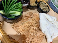 -丁里羊肉小镇(天鹅湖总店)