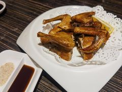 鸿运乳鸽-新海利(北岭店)