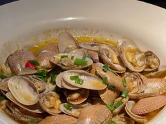 -大头虾越式风味餐厅(光明广场店)