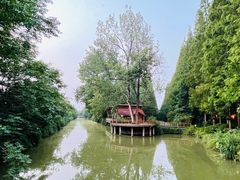 -上海怡沁园度假酒店