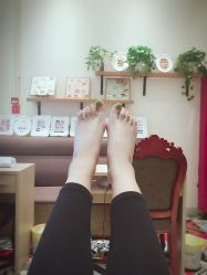 -进巍美甲美睫店