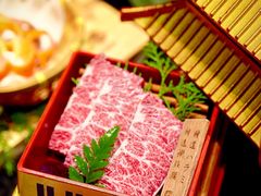 -山川小町·极番烧肉(新地假日广场店)