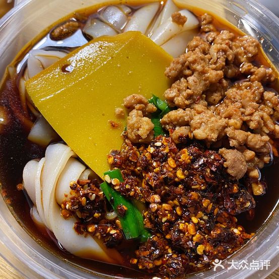 高龙潭凉米线