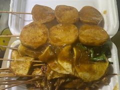 -吕奎小吃老兵臭豆腐