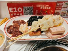 -龍歌自助小火锅(芝罘万达店)