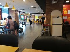 大堂-麦当劳(明湖店)