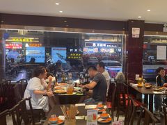 -川流不息·地道川菜·小龙虾(松东路店)