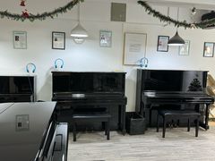 -梅纳·钢琴声乐架子鼓Mena Music(双井店)