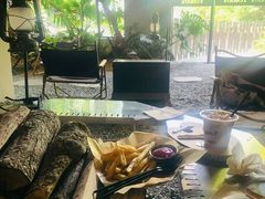 -J Create城市露营咖啡·简餐·宠物(上海动物园店)